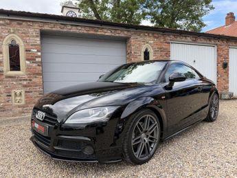 Audi TT 2.0 TDI Black Edition