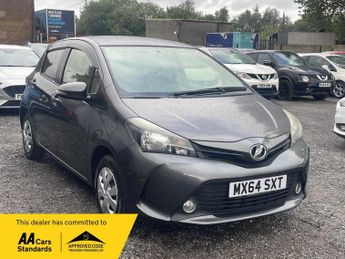 Toyota Yaris Automatic CVT Petrol Euro 5 5dr