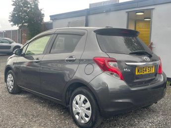 TOYOTA YARIS Automatic CVT Petrol Euro 5 5dr