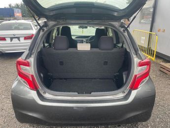 TOYOTA YARIS Automatic CVT Petrol Euro 5 5dr