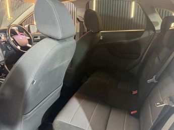 FORD FOCUS 2.0 Titanium