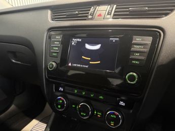SKODA OCTAVIA 2.0 TDI Elegance