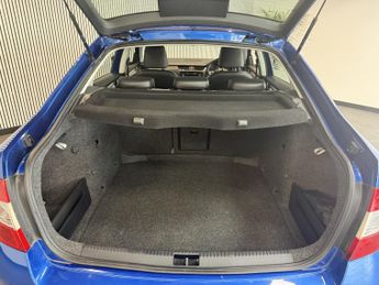 SKODA OCTAVIA 2.0 TDI Elegance