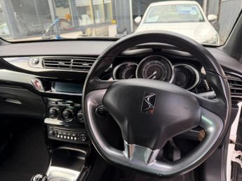 CITROEN DS3 1.6 VTi DStyle Euro 5 3dr