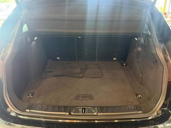 JAGUAR F-PACE 2.0 P250i R-Sport