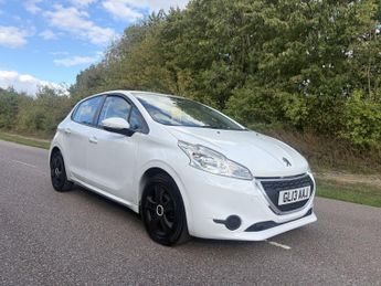 Peugeot 208 1.2 VTi Access+