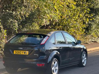 FORD FOCUS 1.6 Zetec 5dr