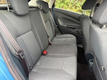 FORD FIESTA 1.4 Zetec 5dr