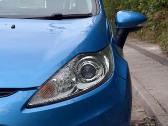 FORD FIESTA 1.4 Zetec 5dr