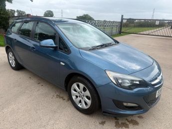 Vauxhall Astra 1.3 CDTi ecoFLEX Design Sports Tourer Euro 5 (s/s) 5dr