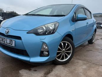 Toyota Aqua 1.5 vvt-h t spirit cvt hybrid
