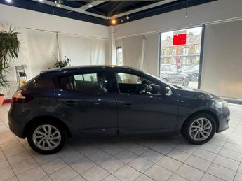 RENAULT MEGANE 1.5 Dynamique Nav dCi 110