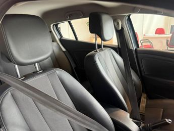 RENAULT MEGANE 1.5 Dynamique Nav dCi 110