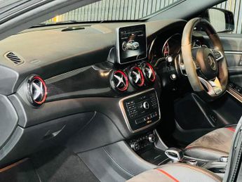 MERCEDES-BENZ CLA 2.0 CLA45 AMG Coupe SpdS DCT 4MATIC Euro 6 (s/s) 4dr