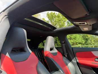 MERCEDES-BENZ CLA 2.0 CLA250 AMG PREMIUM PLUS Line
