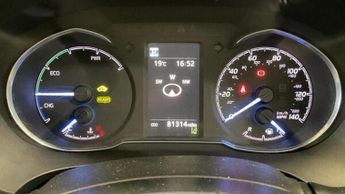 TOYOTA YARIS 1.5 VVT-h Design E-CVT Euro 6 (s/s) 5dr