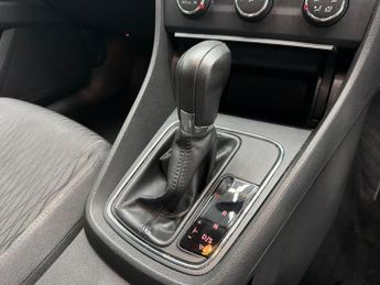 SEAT LEON 1.6 TDI CR SE DSG Euro 5 (s/s) 5dr