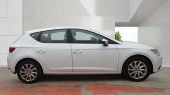 SEAT LEON 1.6 TDI CR SE DSG Euro 5 (s/s) 5dr