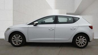 SEAT LEON 1.6 TDI CR SE DSG Euro 5 (s/s) 5dr