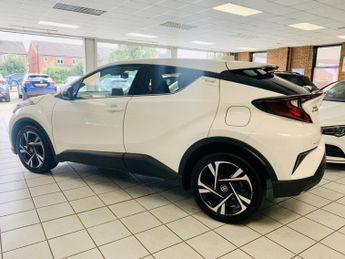 Toyota C-HR 1.8 VVT-h Design