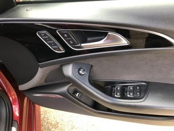 AUDI A6 SALOON 2.0 TDI Black Edition