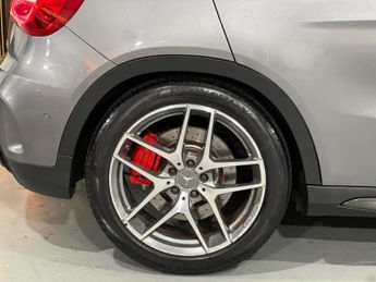 MERCEDES-BENZ GLA 2.0 GLA45 AMG SpdS DCT 4MATIC Euro 6 (s/s) 5dr