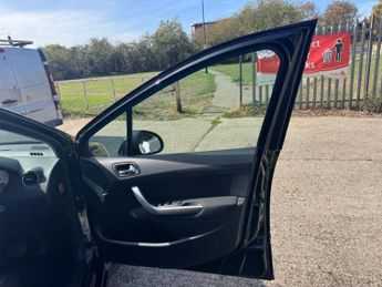 PEUGEOT 308 1.6 VTi S