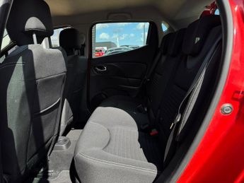 RENAULT CLIO 1.5 Dynamique S MediaNav dCi 90 EDC Auto