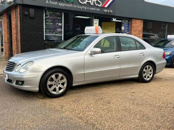 MERCEDES-BENZ E CLASS 2.1 E220 CDI Classic