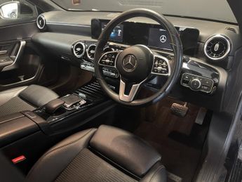 MERCEDES-BENZ A CLASS 1.5 A180d Sport
