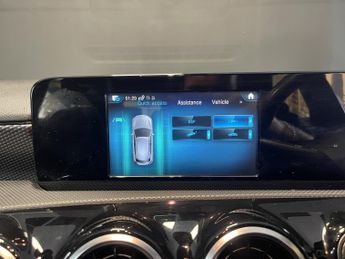 MERCEDES-BENZ A CLASS 1.5 A180d Sport