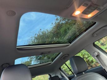 KIA SPORTAGE 2.0 CRDi KX-4 Auto AWD Euro 5 5dr