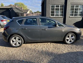 VAUXHALL ASTRA 1.6 16v SRi