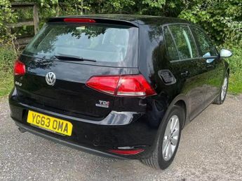 VOLKSWAGEN GOLF 1.6 TDI BlueMotion Tech SE DSG Euro 5 (s/s) 5dr
