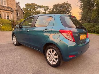 TOYOTA YARIS 1.33 Dual VVT-i TR Multidrive S Euro 5 5dr