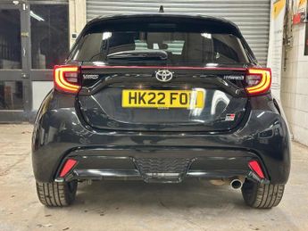 TOYOTA YARIS 1.5 VVT-h GR SPORT E-CVT Euro 6 (s/s) 5dr