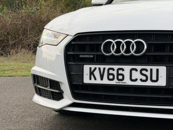 AUDI A6 AVANT 2.0 TDI Black Edition