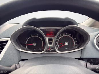 FORD FIESTA 1.3 Zetec