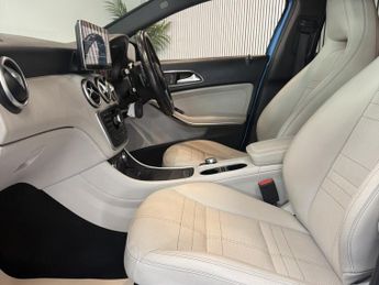 MERCEDES-BENZ A CLASS 2.1 A200 CDI Sport