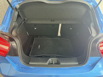 MERCEDES-BENZ A CLASS 2.1 A200 CDI Sport