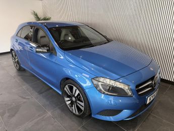 MERCEDES-BENZ A CLASS 2.1 A200 CDI Sport