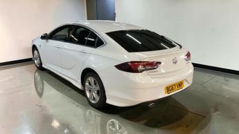 VAUXHALL INSIGNIA 1.6 Turbo D ecoTEC BlueInjection SRi VX Line Nav
