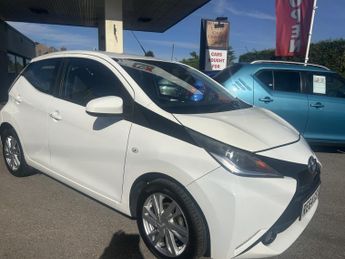 Toyota AYGO 1.0 VVT-i x-pression