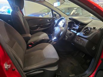 RENAULT CLIO 1.5 Dynamique S MediaNav dCi 90 EDC Auto