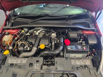 RENAULT CLIO 1.5 Dynamique S MediaNav dCi 90 EDC Auto