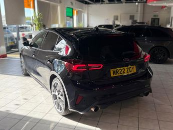 FORD FOCUS 2.3 Focus ST 5 door 2.3L EcoBoost 280PS FWD 7 Speed Automatic