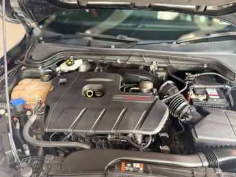 FORD FOCUS 2.3 Focus ST 5 door 2.3L EcoBoost 280PS FWD 7 Speed Automatic