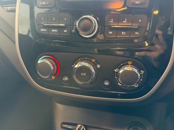 RENAULT CAPTUR 1.5 Expression+ dCi 90