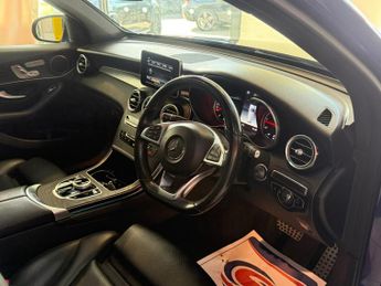 MERCEDES-BENZ GLC 2.1 GLC250d AMG Line