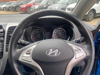 HYUNDAI IX20 1.6 IX20 PREM NAV 1.6 Automatic